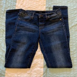 Mid-rise skinny jeans (joe’s)